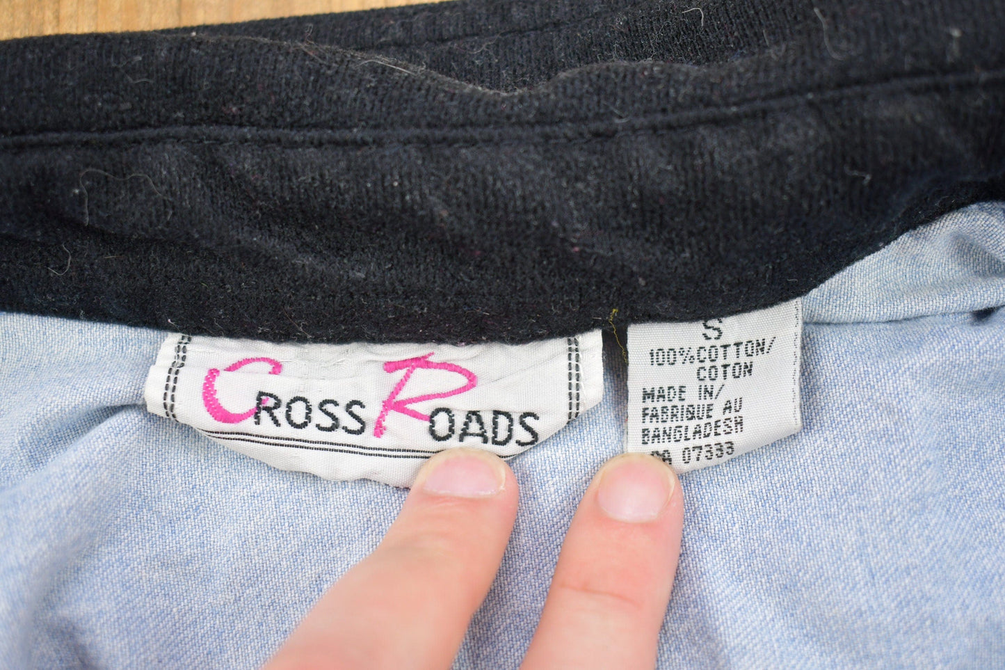 Vintage 1990s Jean Floral Theme Button Up Shirt Men's Small from propervintagecanada