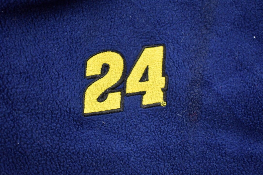 Vintage 1990s Jeff Gordon Du Pont Nascar Fleece Sweater Men's 2XL from propervintagecanada