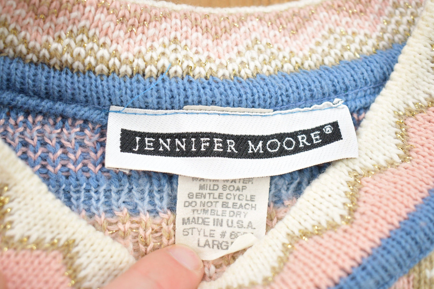 Vintage 1990s Jennifer Moore Patterned Wool Knit Sweater Men's Large from propervintagecanada