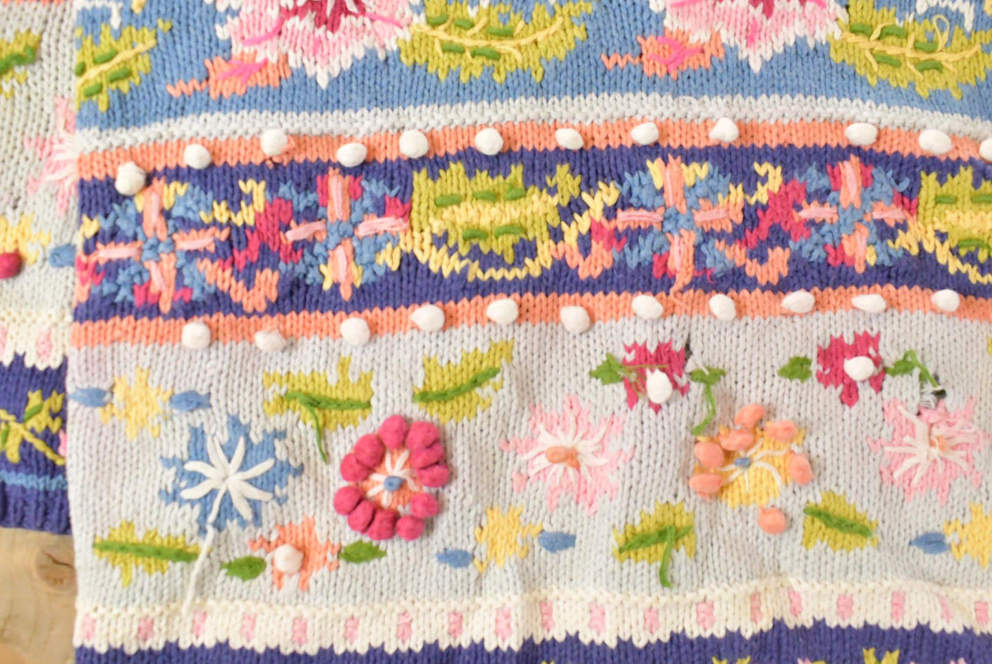 Vintage 1990s Jennifer Reed Hand Knit Floral Crewneck Sweater Women's Small from propervintagecanada