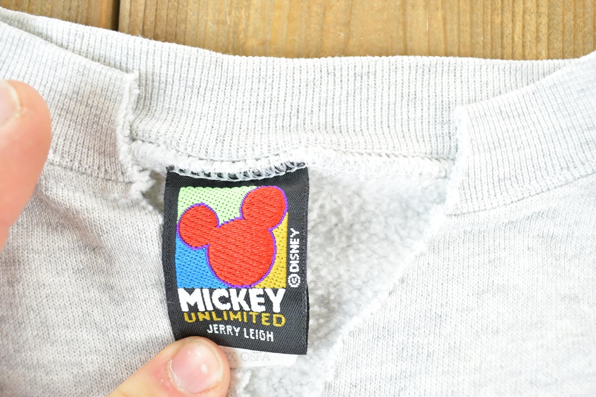 Vintage 1990s Jerry Leigh Mickey Mouse Disney Crewneck Men's XL from propervintagecanada