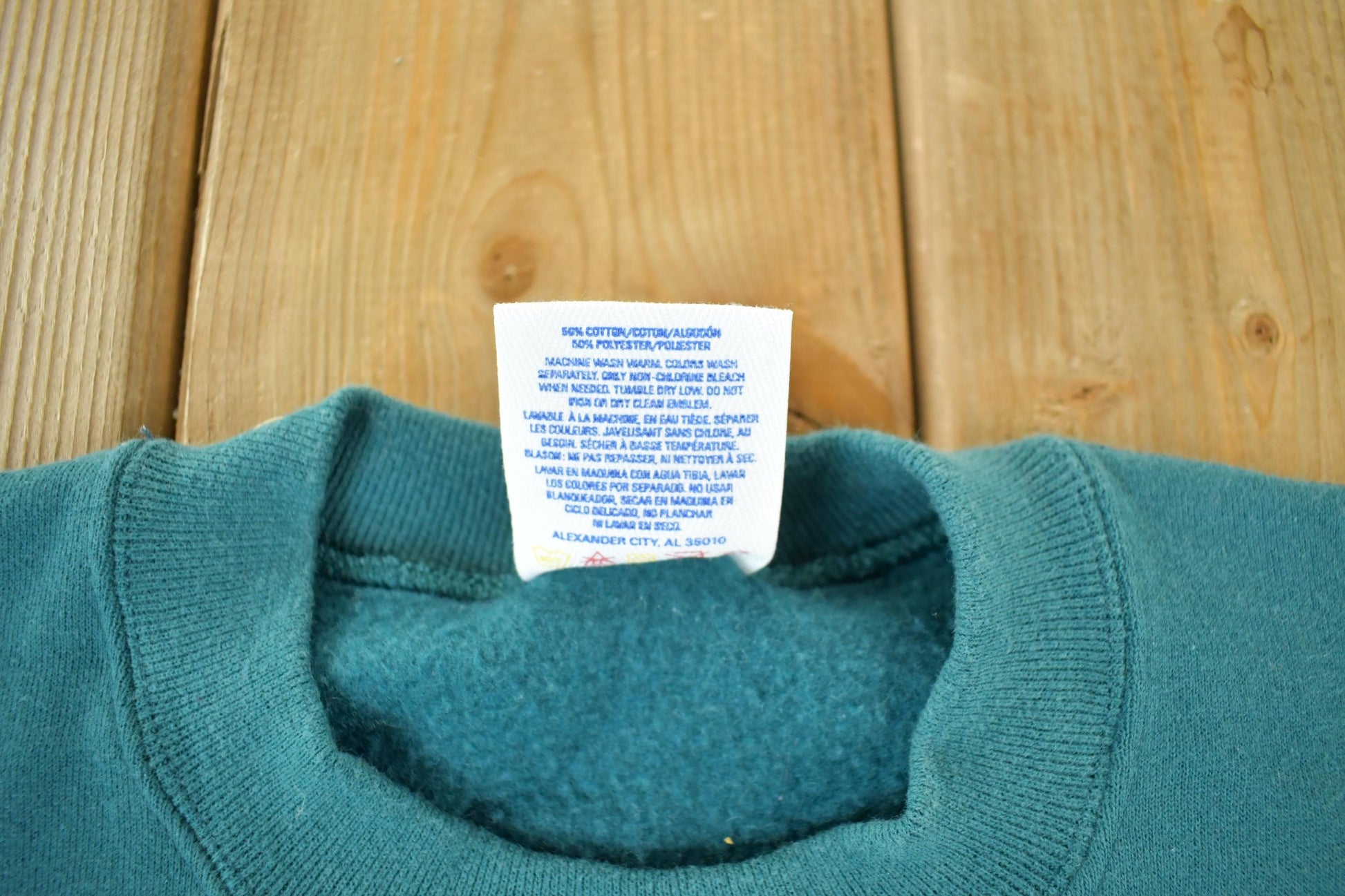 Vintage 1990s Jerzees Blank Crewneck Sweatshirt Men's Large from propervintagecanada