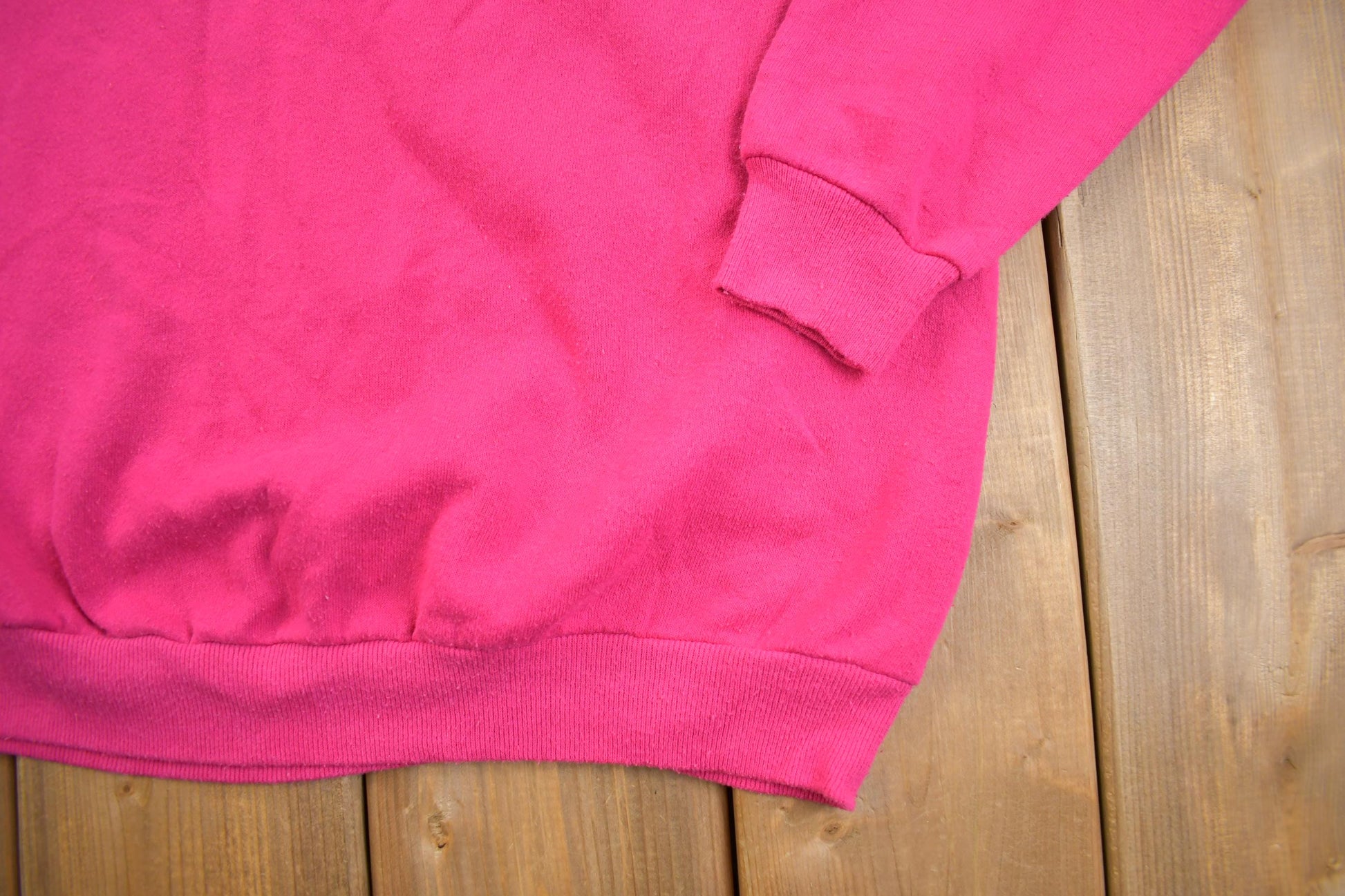Vintage 1990s Jerzees Pink Blank Crewneck Sweatshirt Men's Large from propervintagecanada