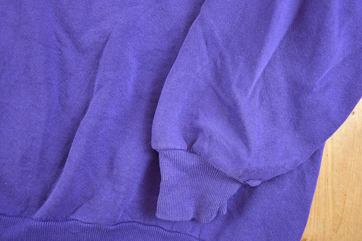 Vintage 1990s Jerzees Streetwear Blank Souvenir Crewneck Sweatshirt Men's XL from propervintagecanada
