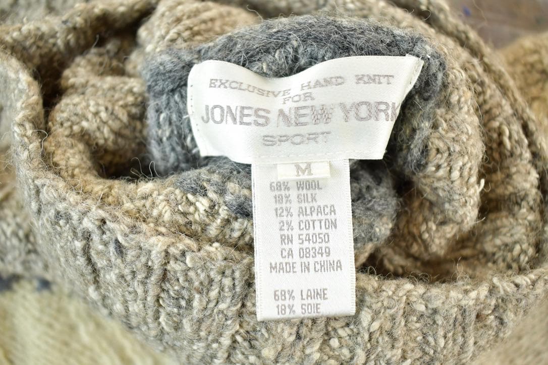 Vintage 1990s Jones New York Knit Abstract Pattern Crewneck Sweater Mens XL from propervintagecanada