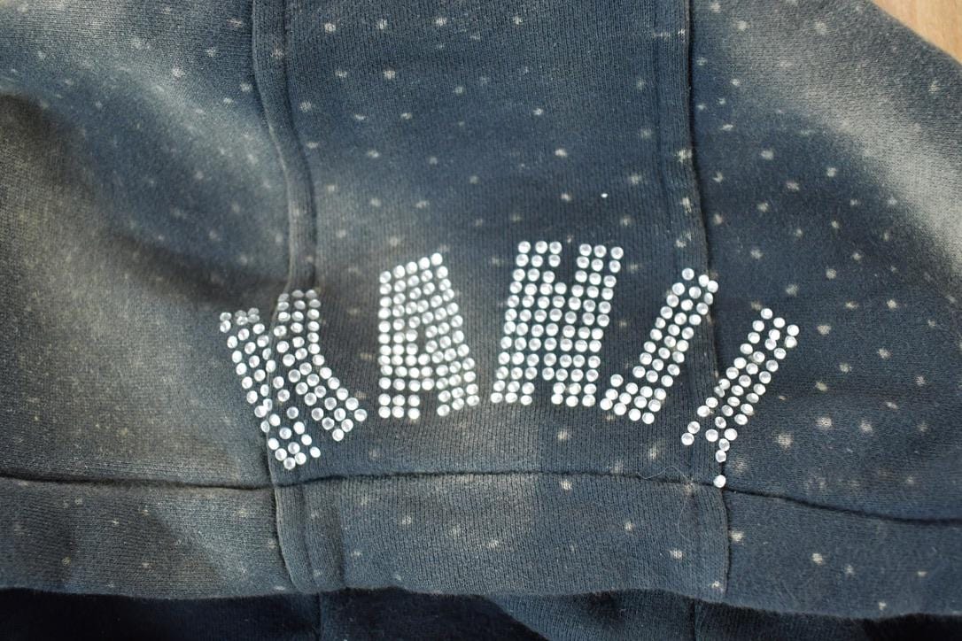 Vintage 1990s Kanji Jeans Heavyweight Dragon EMbroidered Full Zip 5X Hip Hop Hoodie Made In USA Men's 5XL from propervintagecanada