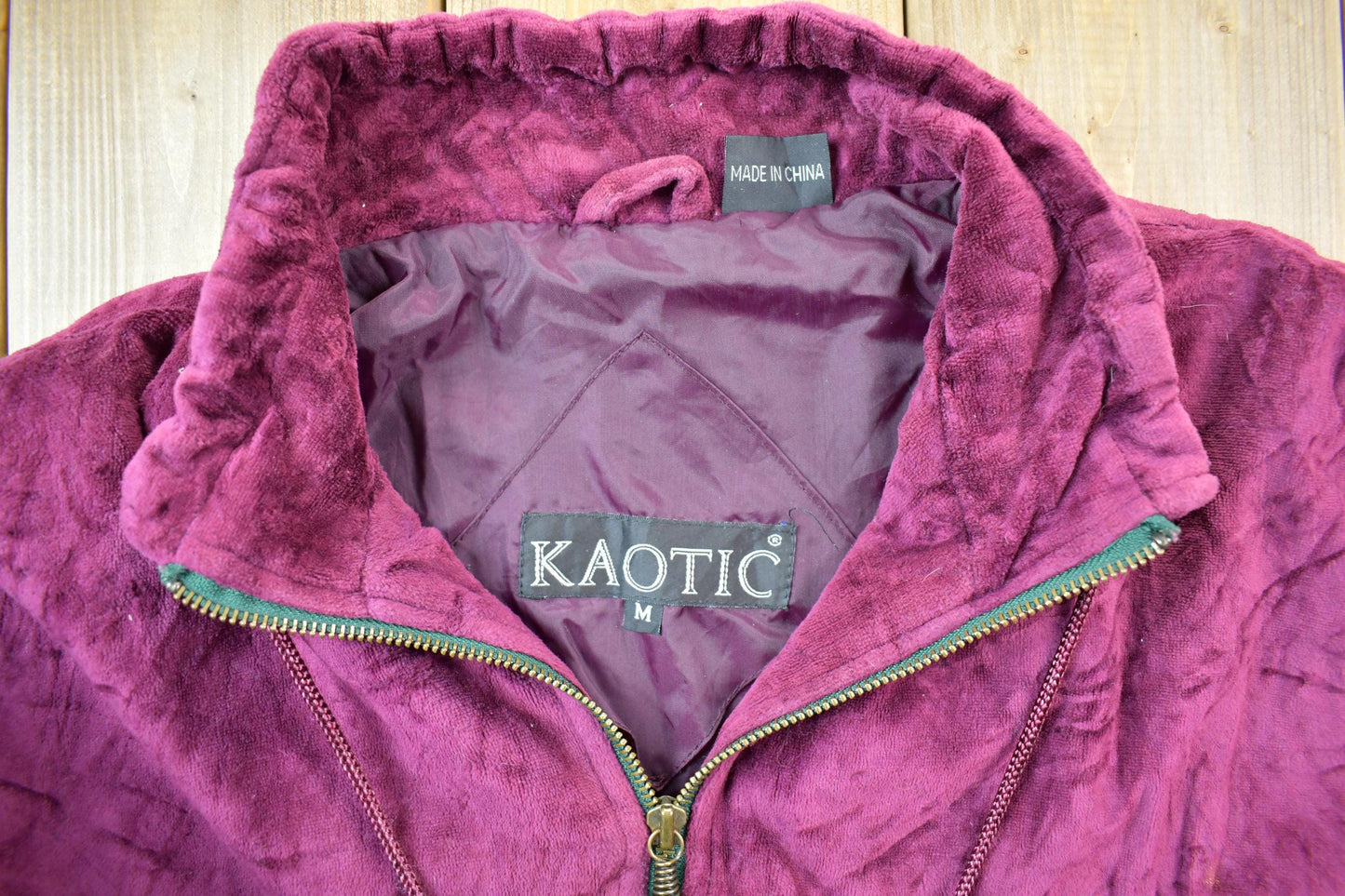 Vintage 1990s Kaotic Fleece Sweater Men's XL from propervintagecanada