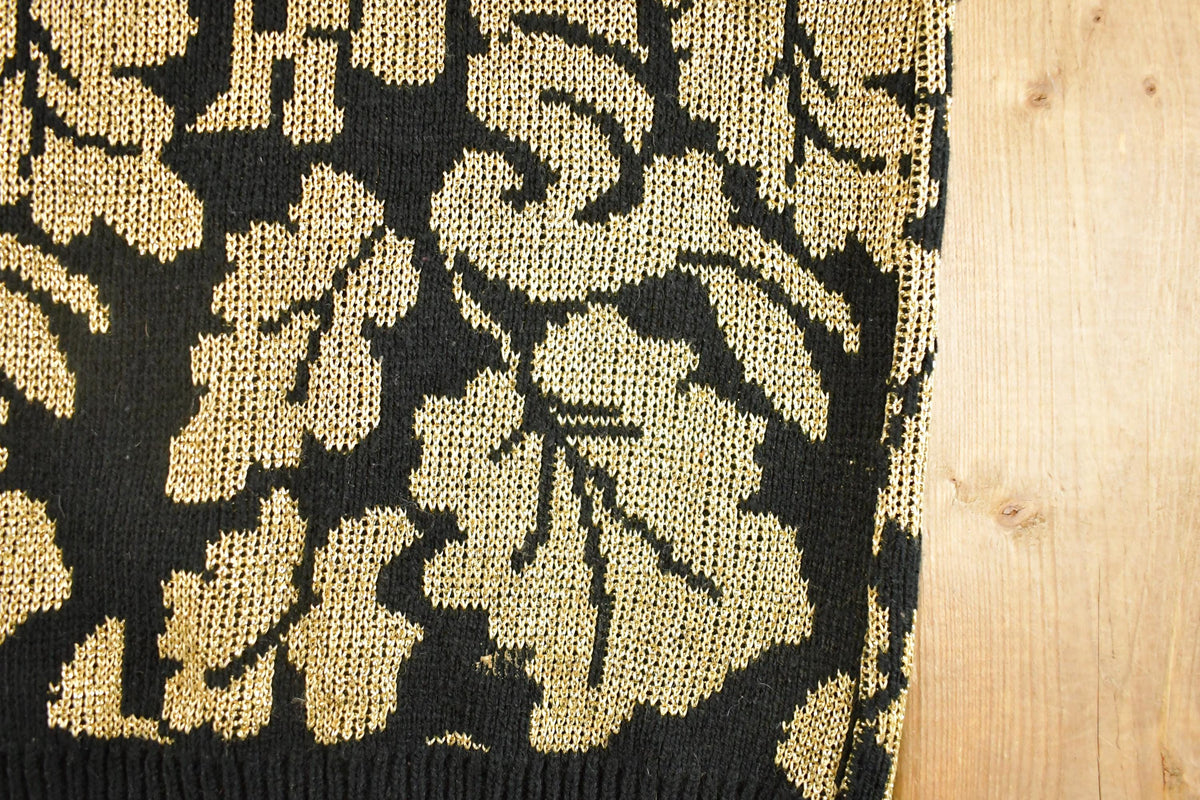 Vintage 1990s Karen Scott AOP Leaf Pattern Knit Crewneck Sweater Women's XL from propervintagecanada