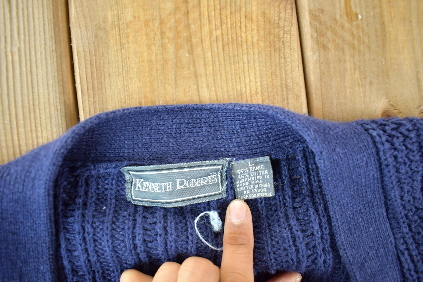 Vintage 1990s Kenneth Roberts Knit Cardigan Sweater Men's Large from propervintagecanada