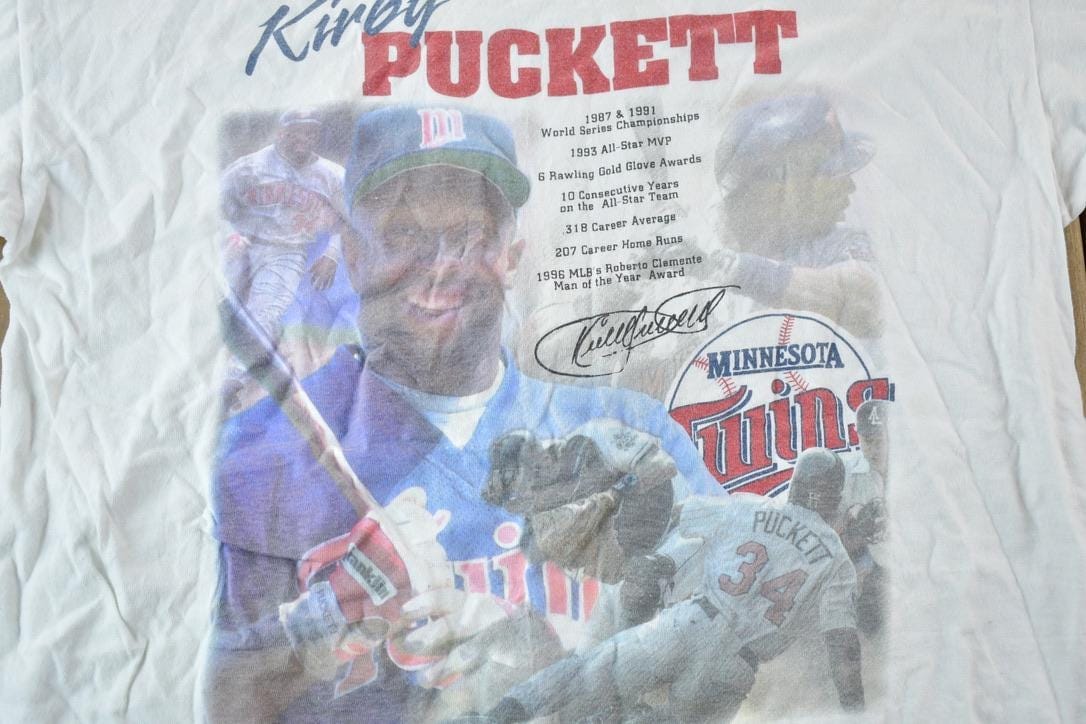Vintage 1990s Kirby Puckett Minnesota Twins MLB Graphic T-Shirt Men's Large from propervintagecanada
