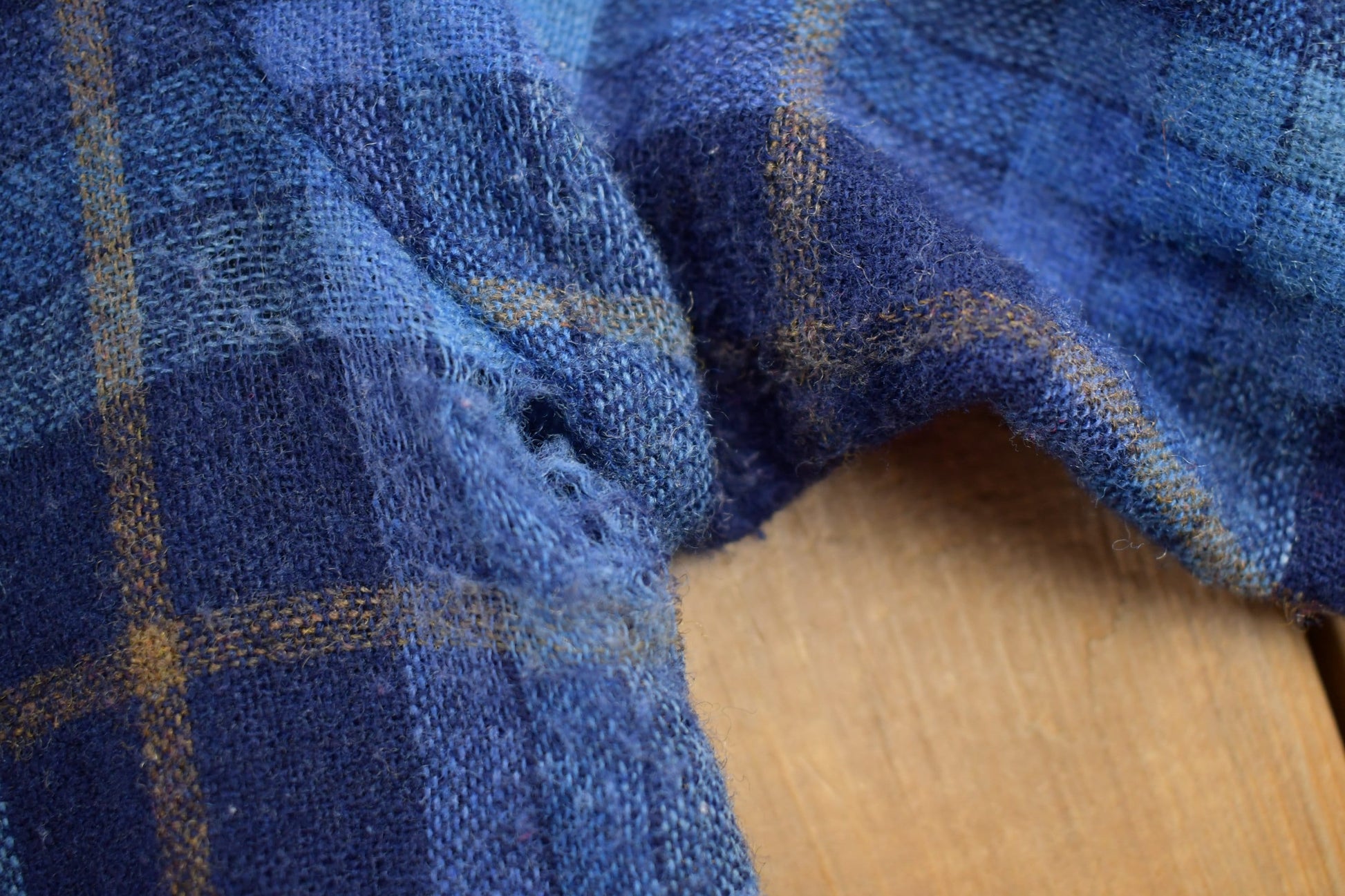 Vintage 1990s Kmart Plaid Wool Flannel Button Up Shirt Men's Large from propervintagecanada