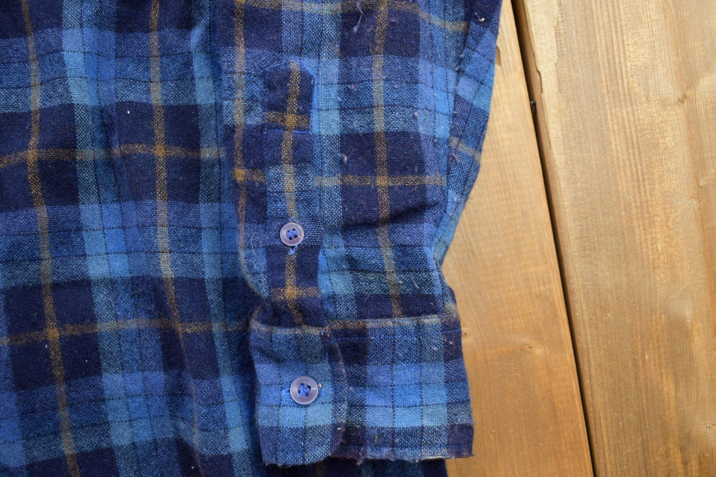 Vintage 1990s Kmart Plaid Wool Flannel Button Up Shirt Men's Large from propervintagecanada