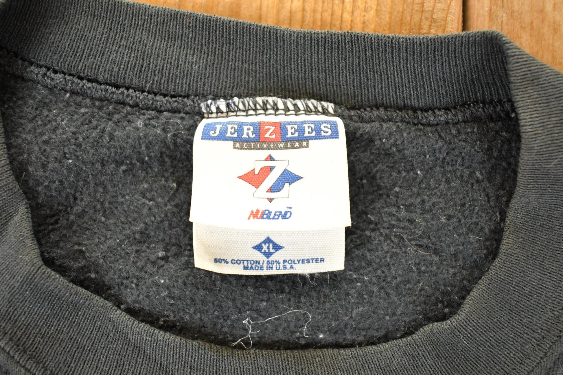 Vintage 1990s Knight Crawler New Years Bash Crewneck Sweatshirt Men's L from propervintagecanada