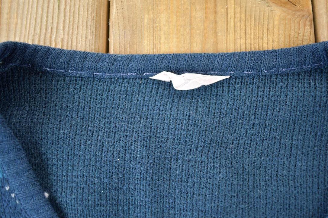 Vintage 1990s Knit Abstract Pattern V Neck Sweater Men's Small from propervintagecanada