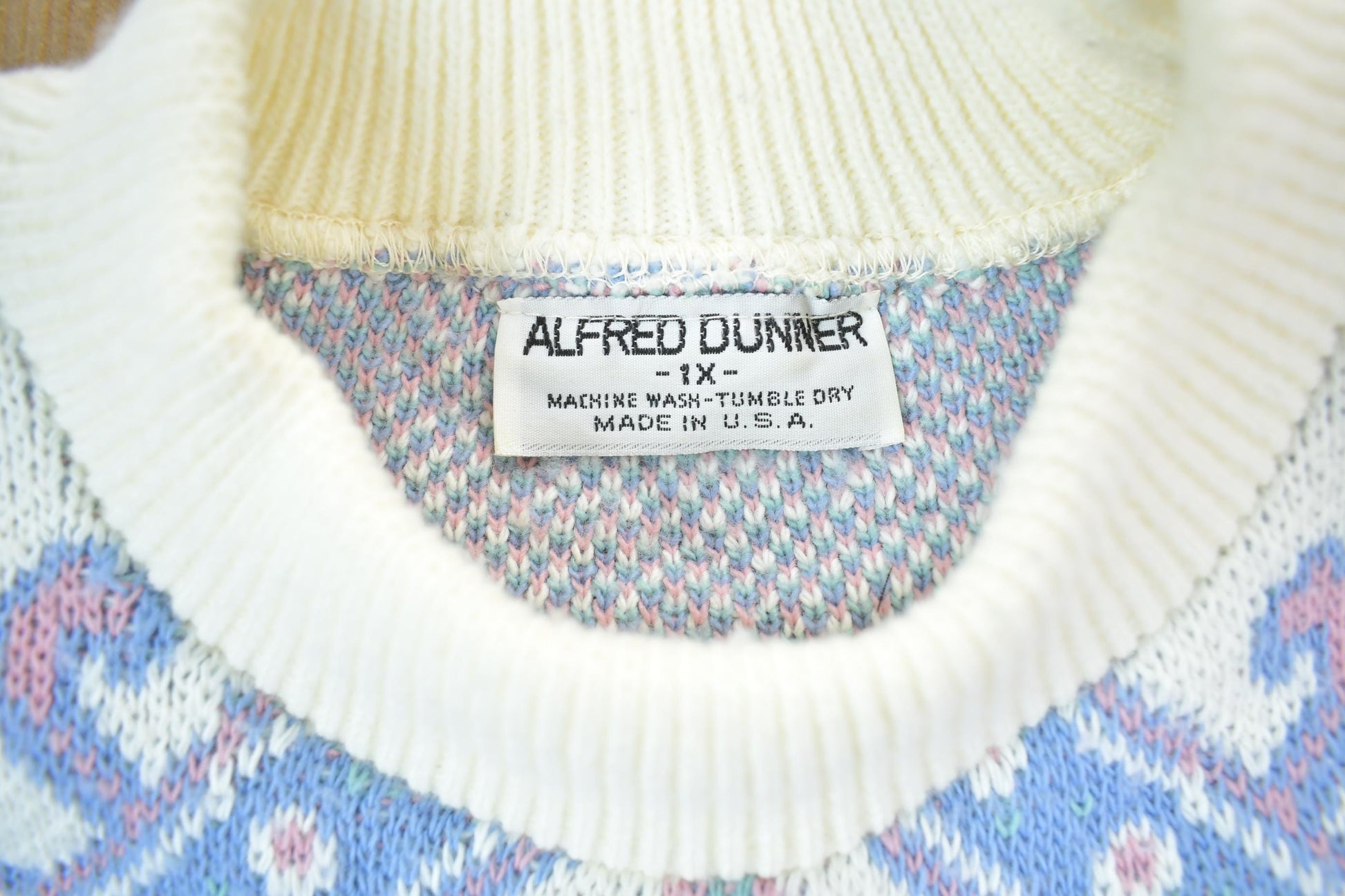 Vintage 1990s Knit Crewneck Sweater Men's XL from propervintagecanada