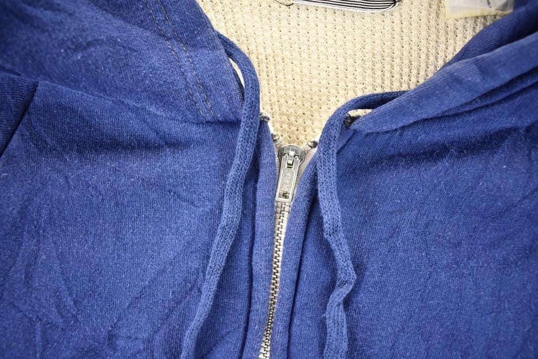 Vintage 1990s Kodiak Pass Zip Up Lined Hoodie Sweatshirt Women's L from propervintagecanada