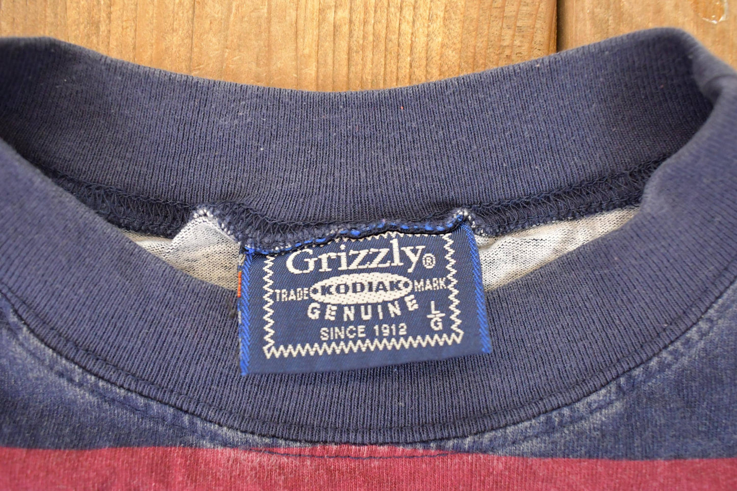 Vintage 1990s Kodiak Striped Grunge Crewneck Shirt Men's M from propervintagecanada