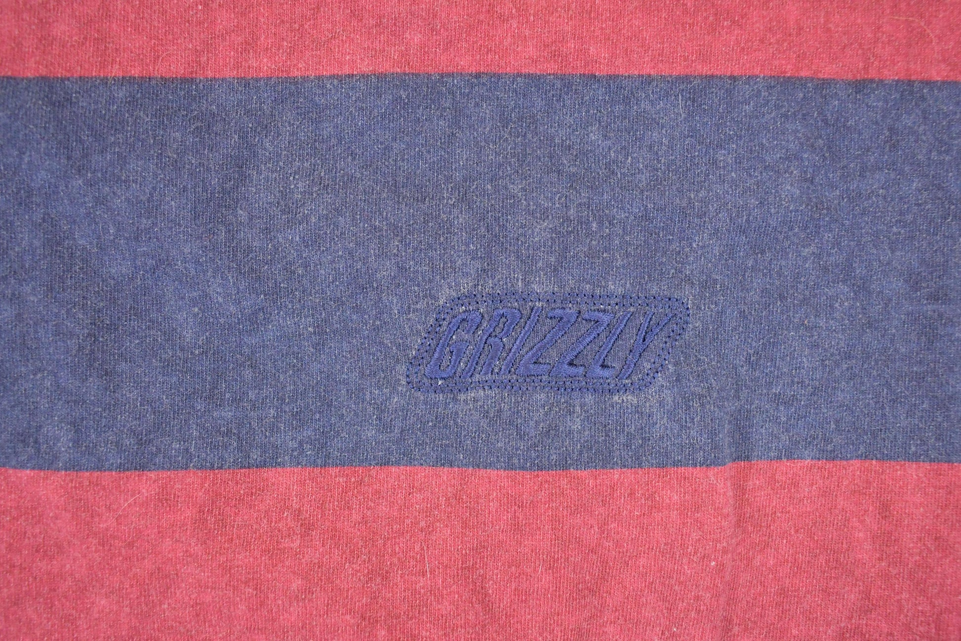 Vintage 1990s Kodiak Striped Grunge Crewneck Shirt Men's M from propervintagecanada