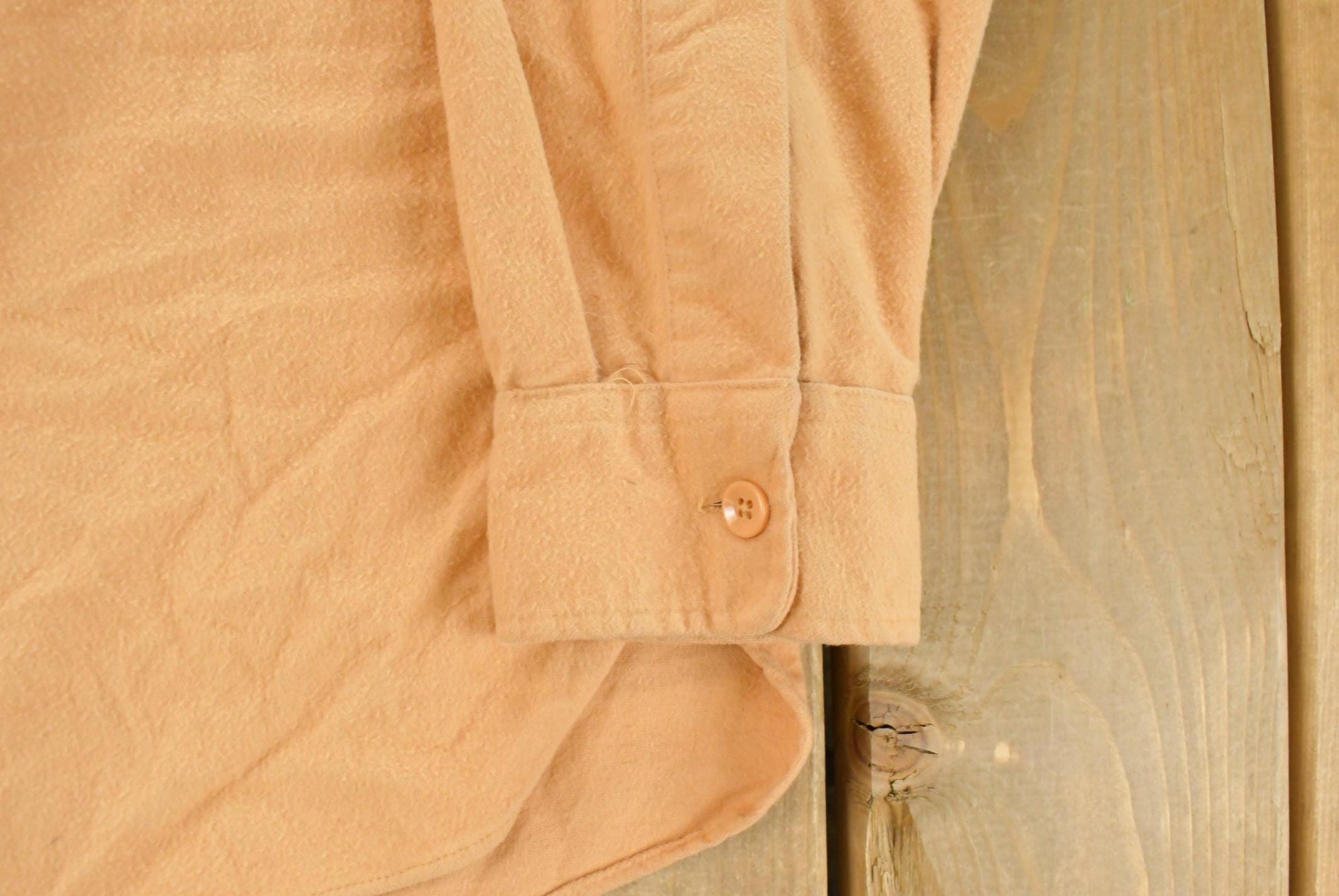 Vintage 1990s L.L. Bean Cloth Button Up Shirt Men's L from propervintagecanada