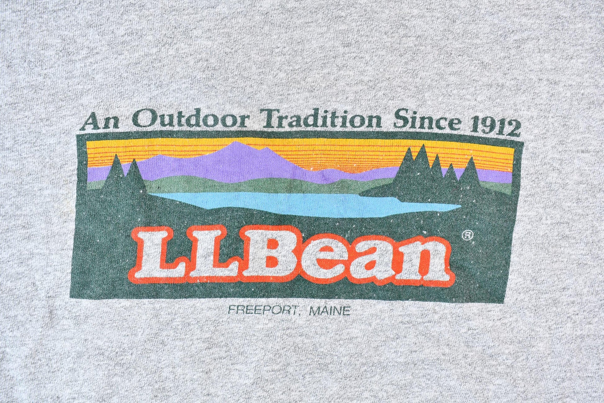 Vintage 1990s L.L. Bean Logo Freeport Maine Single Stitch Graphic T-Shirt Men's Large from propervintagecanada