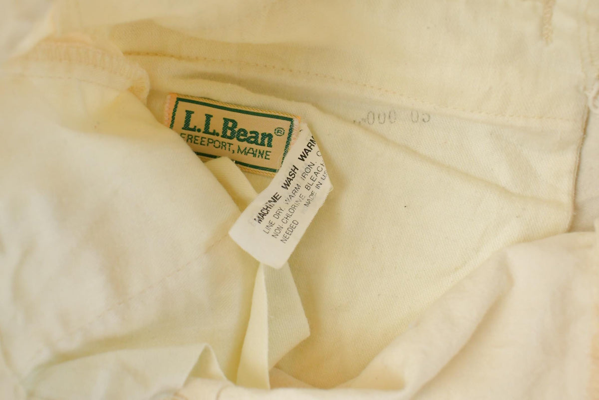 Vintage 1990s L.L. Bean Natural Pants Men's 37 x 30.5 from propervintagecanada
