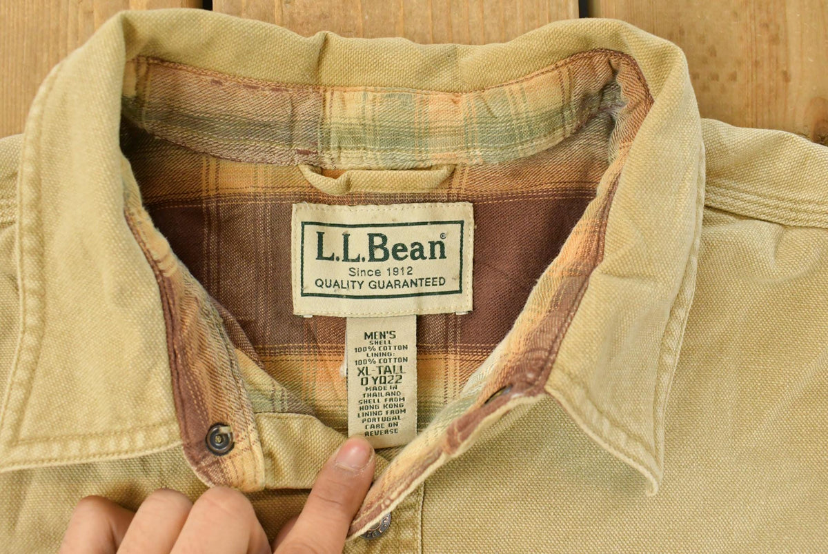 Vintage 1990s L.L. Bean Plaid Lined Button Up Shirt Men's XL Tall from propervintagecanada