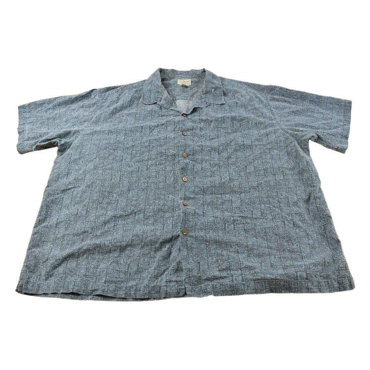 Vintage 1990s L.L. Bean Surf All Over Print Button Up Shirt Men's 2XL from propervintagecanada