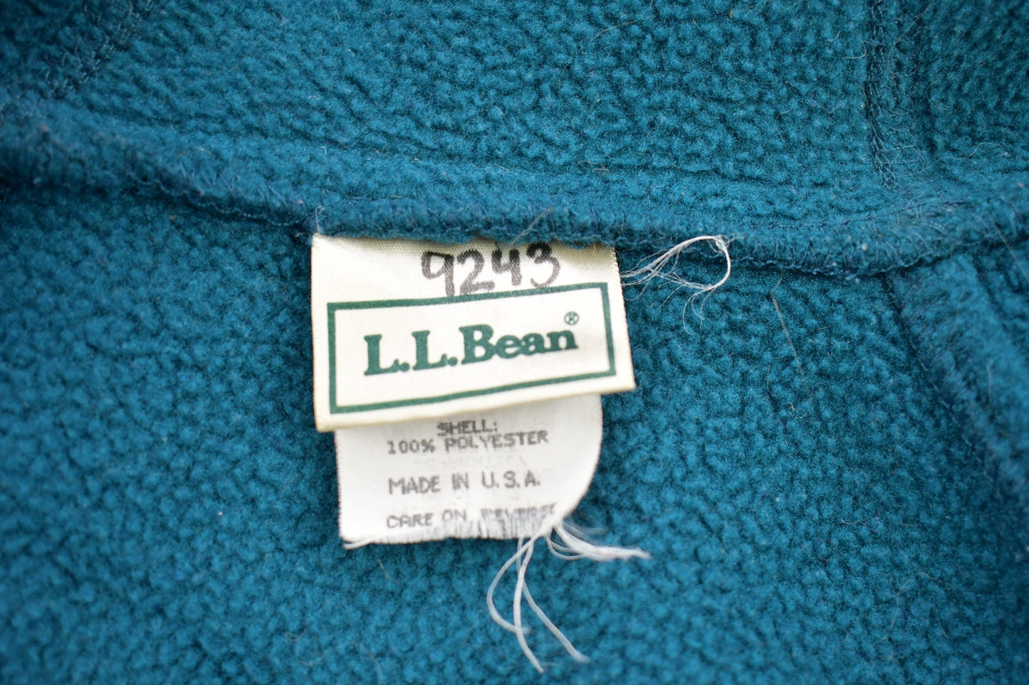 Vintage 1990s L.L. Bean Turquoise Fleece Hoodie Men's 2XS from propervintagecanada