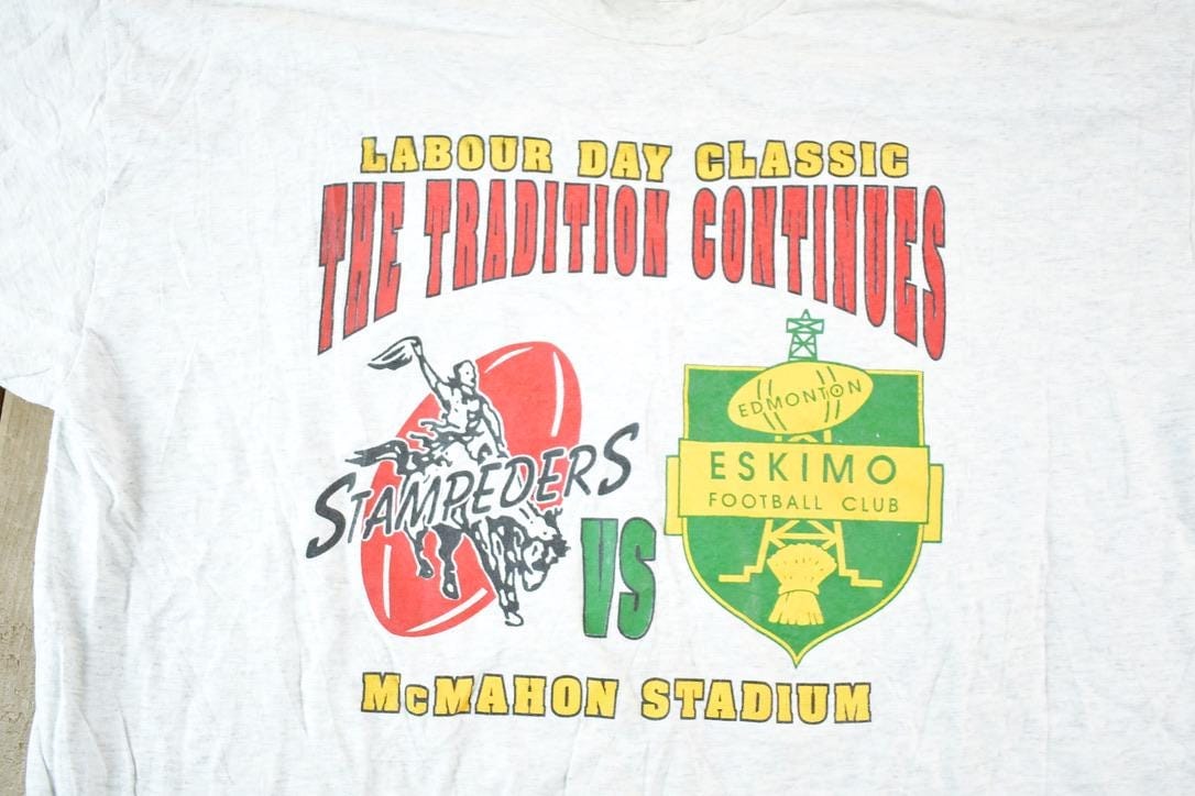 Vintage 1990s Labour Day Classic Souvenir Single Stitch Graphic Print T-Shirt Men's XL from propervintagecanada