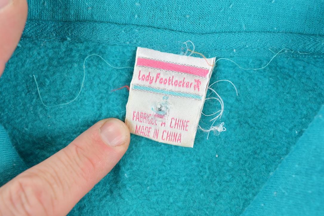 Vintage 1990s Lady Foot Locker Floral Quarter Zip Souvenir Crewneck Sweatshirt Men's Large from propervintagecanada