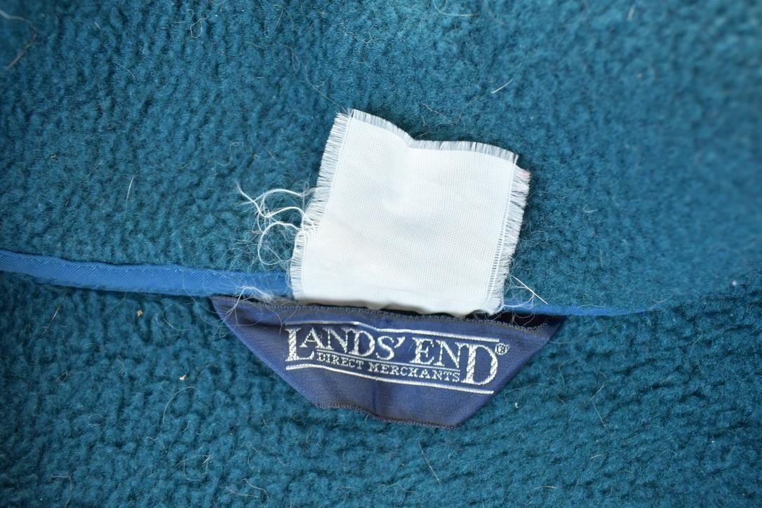 Vintage 1990s Lands End Fleece Outdoorsman Sweater Men's XL from propervintagecanada