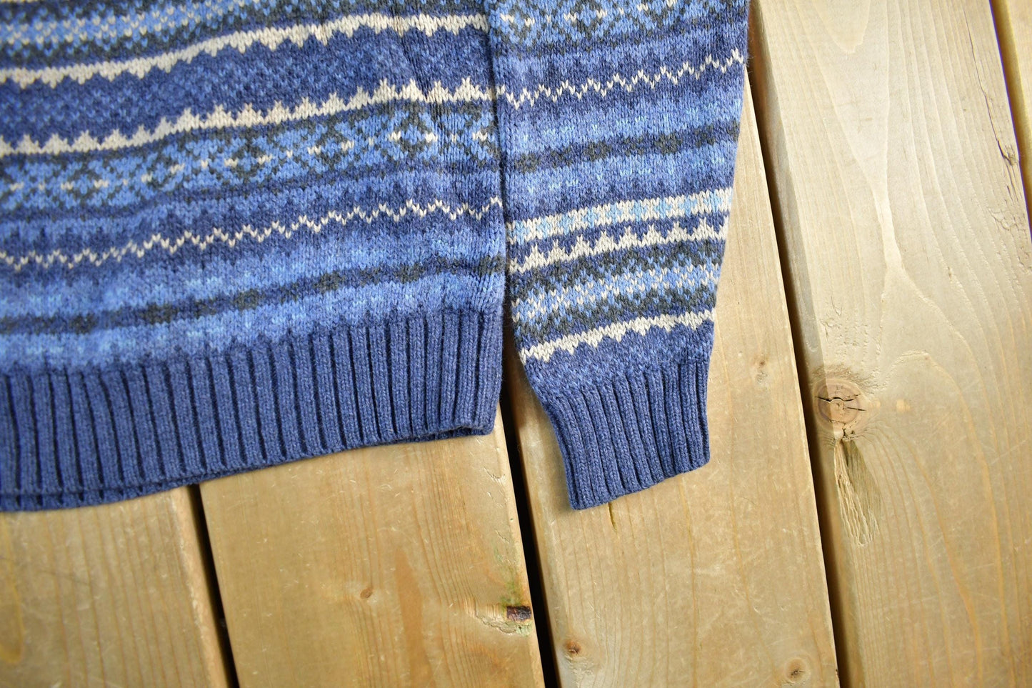 Vintage 1990s Lands' End Knit Abstract Pattern Crewneck Sweater Women's Small from propervintagecanada