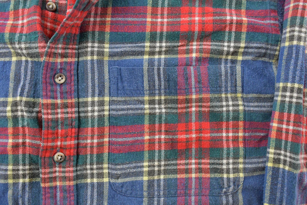 Vintage 1990s Lands End Plaid Flannel Shirt Men's Medium from propervintagecanada