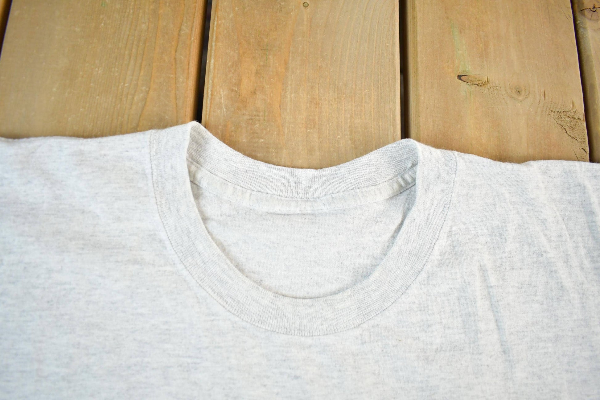 Vintage 1990s Large Mouth Bass Graphic T Shirt Men's XL from propervintagecanada