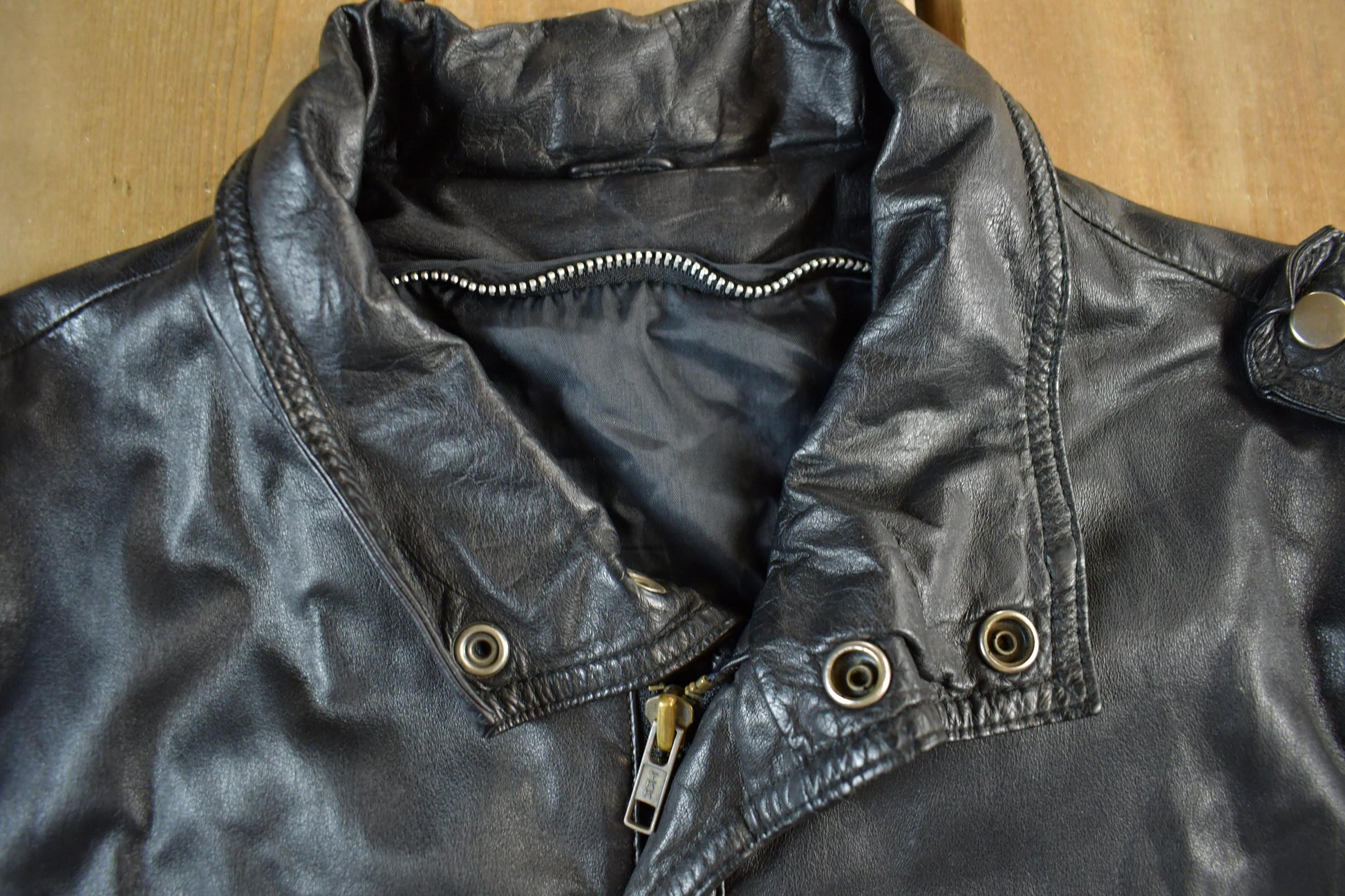 Vintage 1990s Leather Biker Jacket Adult Medium Men's Medium from propervintagecanada