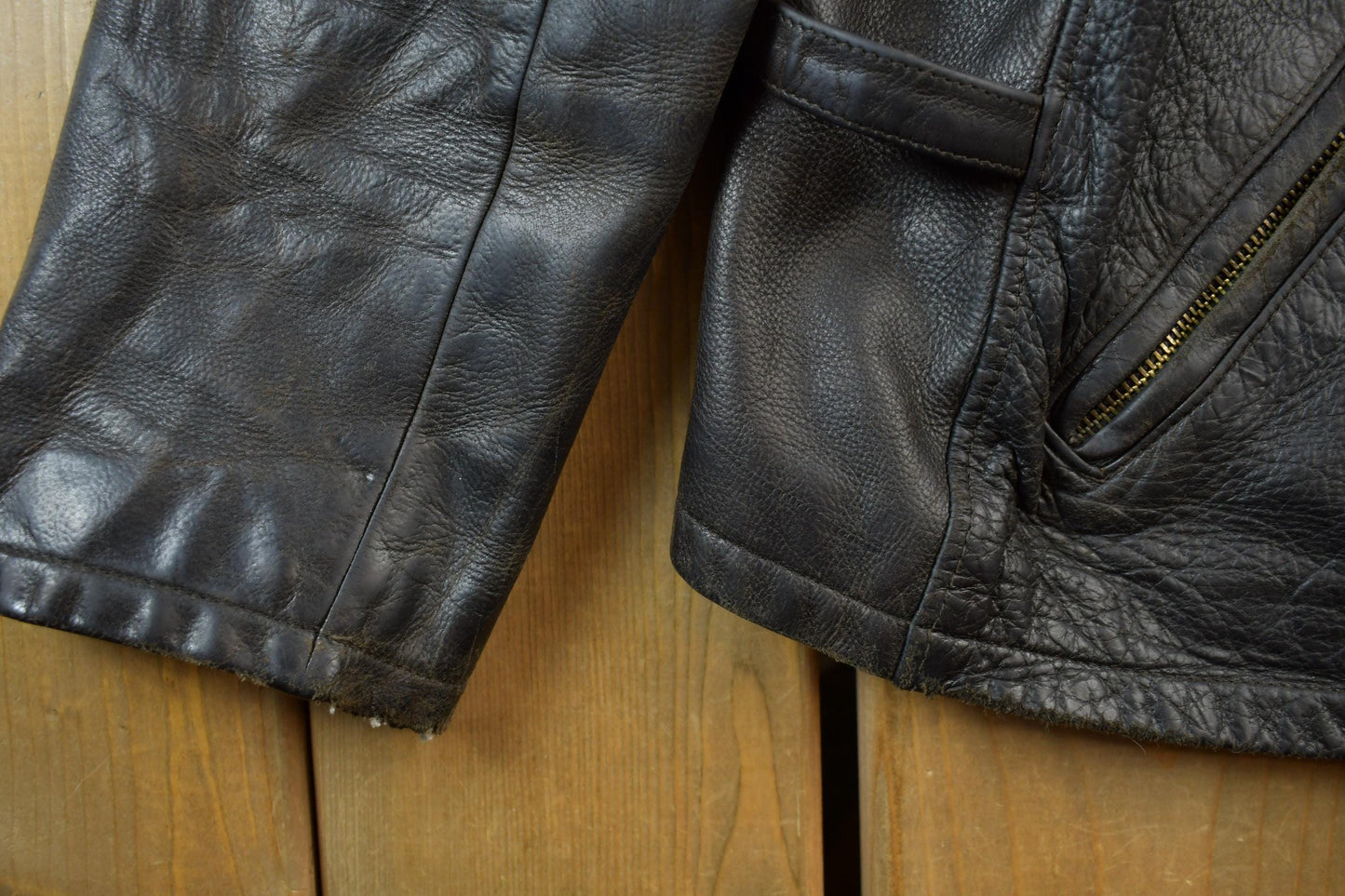 Vintage 1990s Leather Zip Up Lamb Skin Jacket Women's M from propervintagecanada