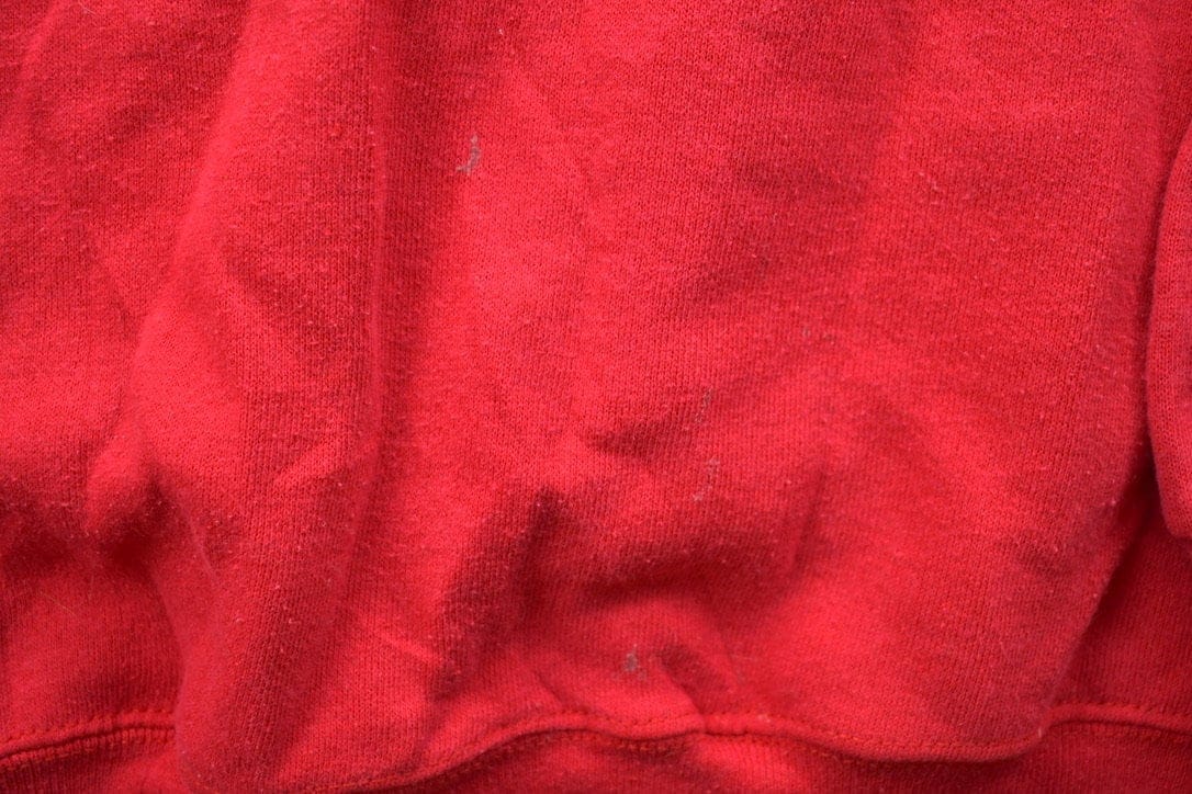 Vintage 1990s Lee Blank Red Crewneck Sweatshirt Men's XS from propervintagecanada