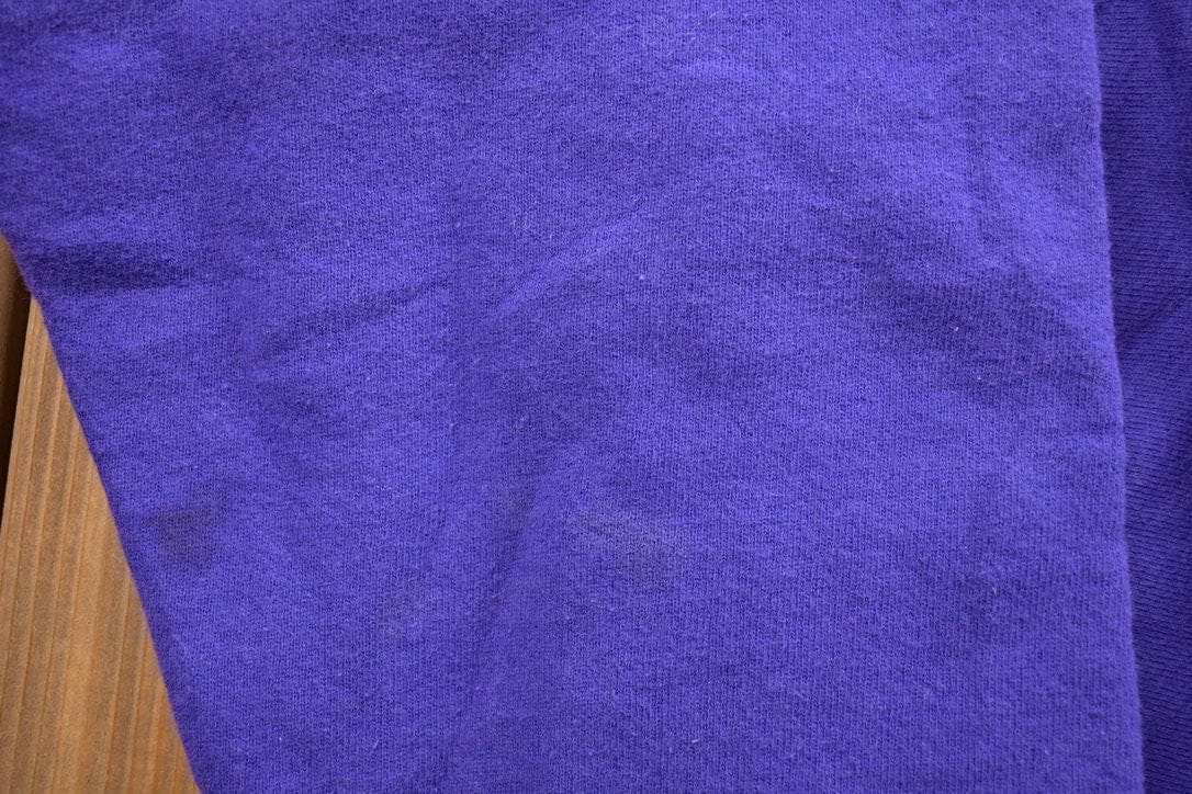 Vintage 1990s Lee Commercial Savings Bank Crewneck Sweatshirt Men's Small from propervintagecanada