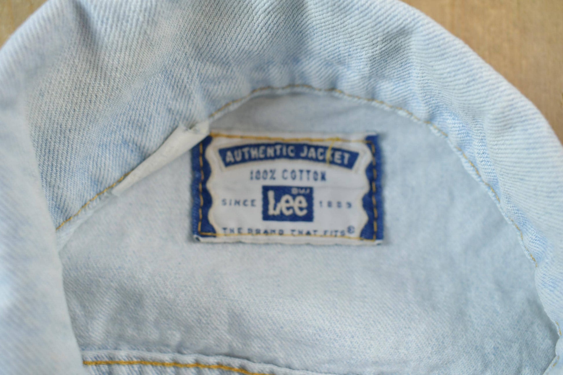 Vintage 1990s Lee Denim Jean Jacket Men's Large from propervintagecanada