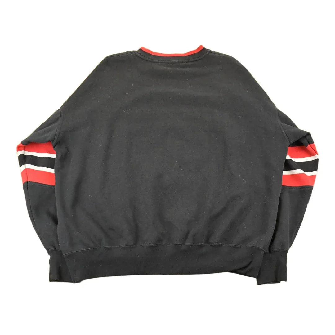 Vintage 1990s Lee Sport Chicago Blackhawks NHL Crewneck Sweatshirt Men's XL from propervintagecanada