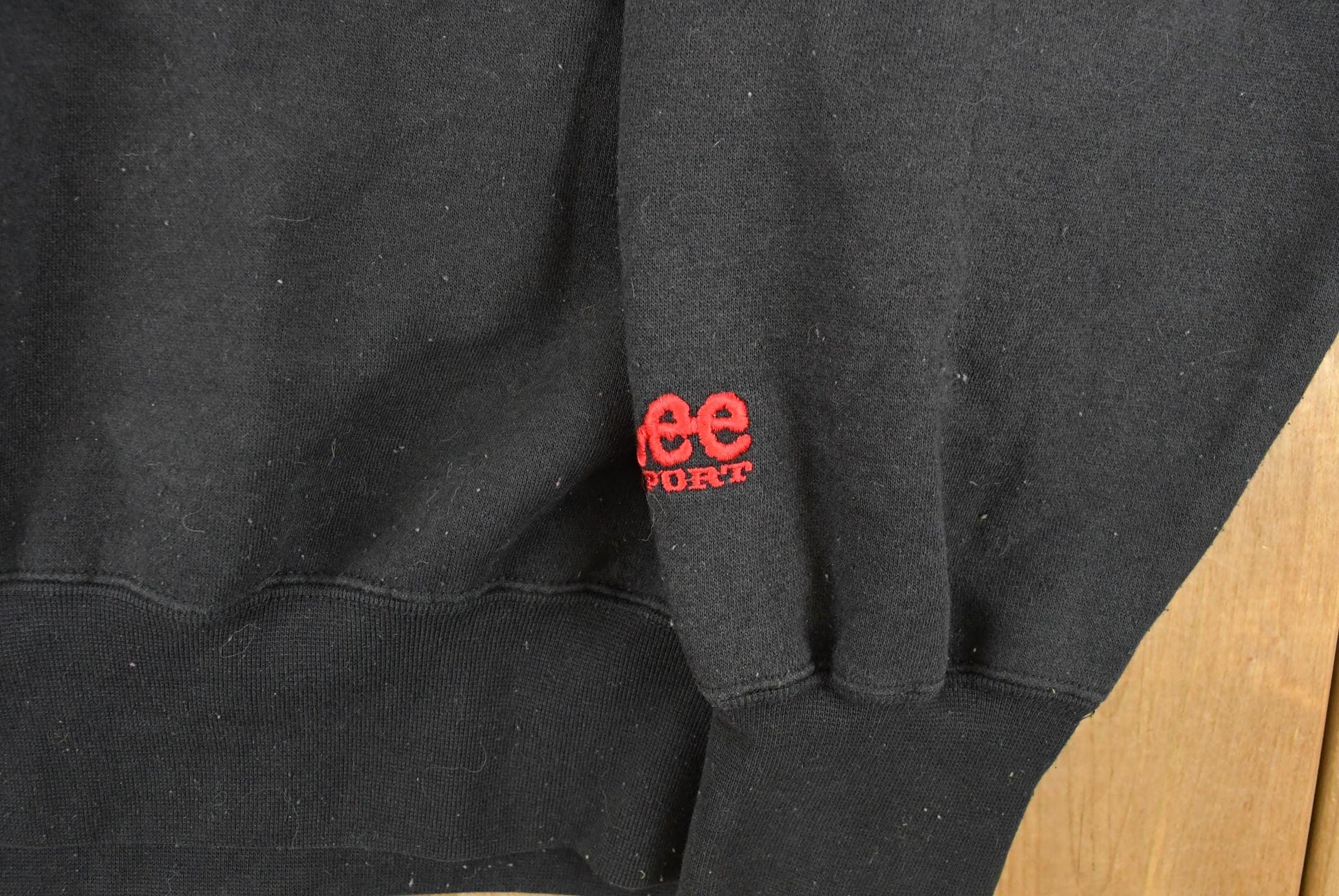 Vintage 1990s Lee Sport Chicago Blackhawks NHL Crewneck Sweatshirt Men's XL from propervintagecanada