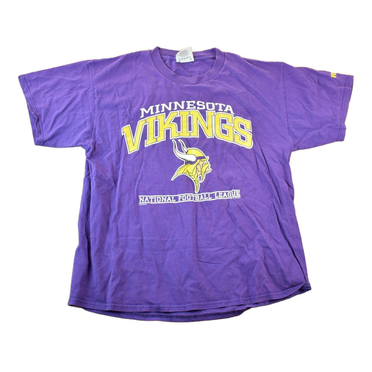 Vintage 1990s Lee Sport Minnesota Vikings NFL Graphic T-ShirtMen's XL from propervintagecanada