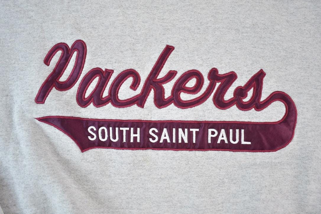 Vintage 1990s Lee Ultraweight Packers Collegiate Style Souvenir Crewneck Sweatshirt Made In USA Men's XL from propervintagecanada