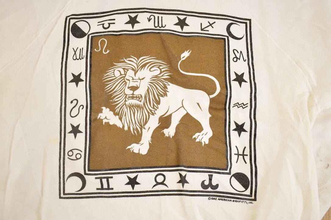 Vintage 1990s Leo Astrology Souvenir Crewneck Sweatshirt Mens M from propervintagecanada