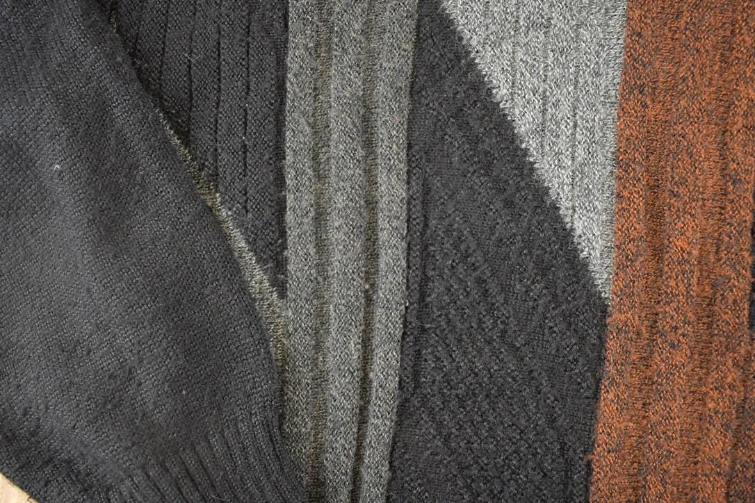 Vintage 1990s Leo Chevalier Knit Sweater Men's L from propervintagecanada