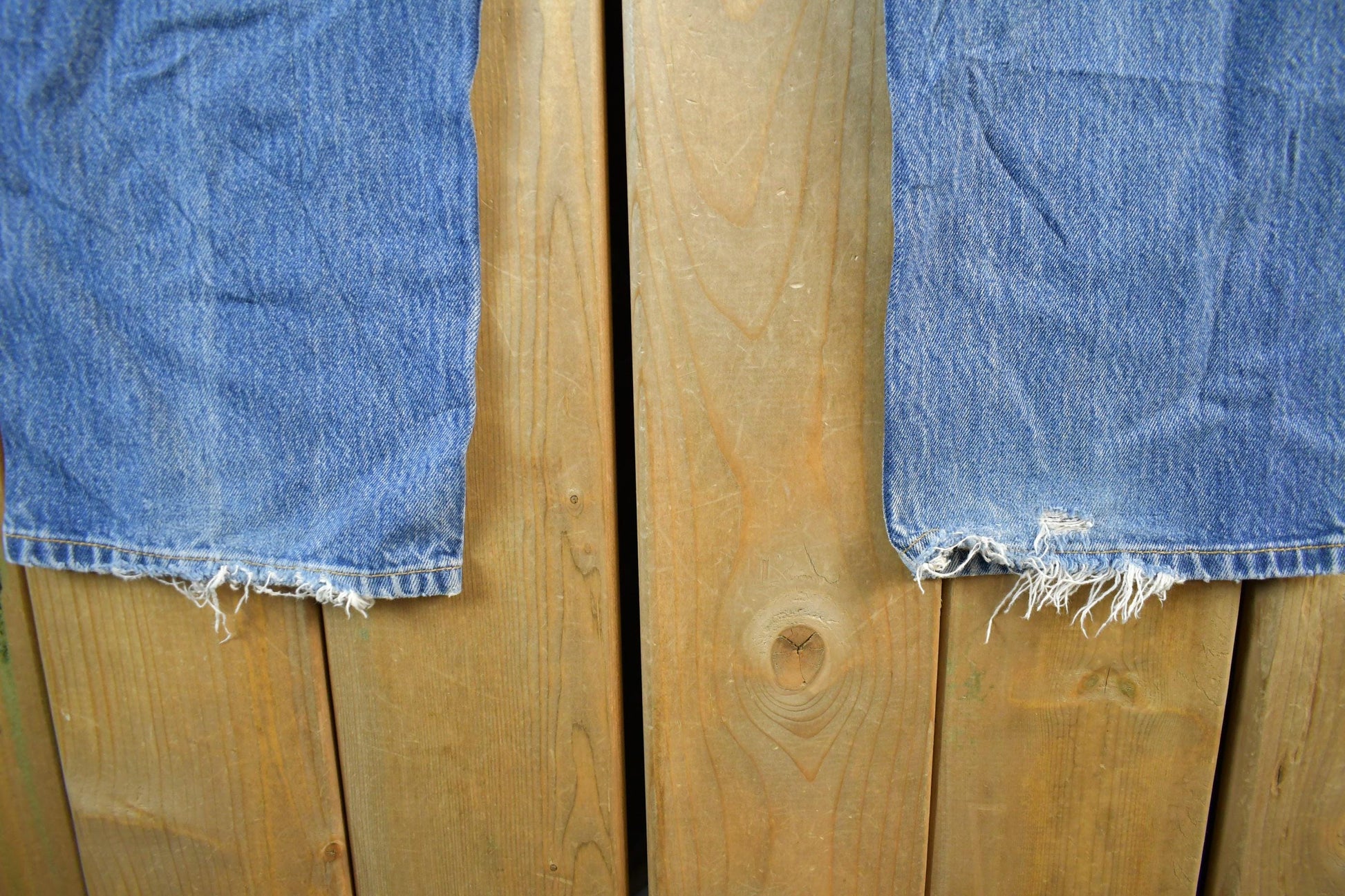 Vintage 1990s Levi's 501 Denim Jeans Men's 31 x 29 from propervintagecanada
