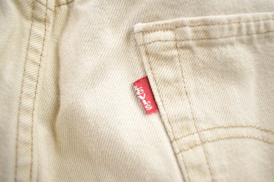 Vintage 1990s Levi's 501 Jeans Size Streetwear Made In USA Size 36x32 from propervintagecanada