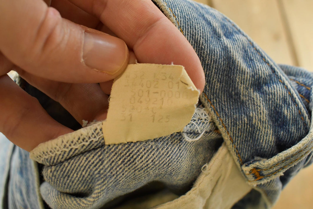 Vintage 1990s Levi's 501 Original Fit Denim Jeans Men's 31 x 29.5 from propervintagecanada
