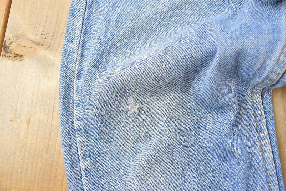 Vintage 1990s Levi's 505 Regular Fit Denim Jeans Men's 32 x 33.5 from propervintagecanada