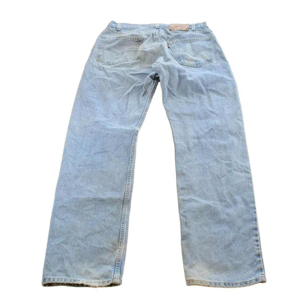 Vintage 1990s Levi's 505 Regular Fit Denim Jeans Men's 32 x 34 from propervintagecanada